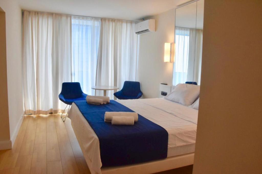 Luxury Studio With Ocean View Batumi Esterno foto